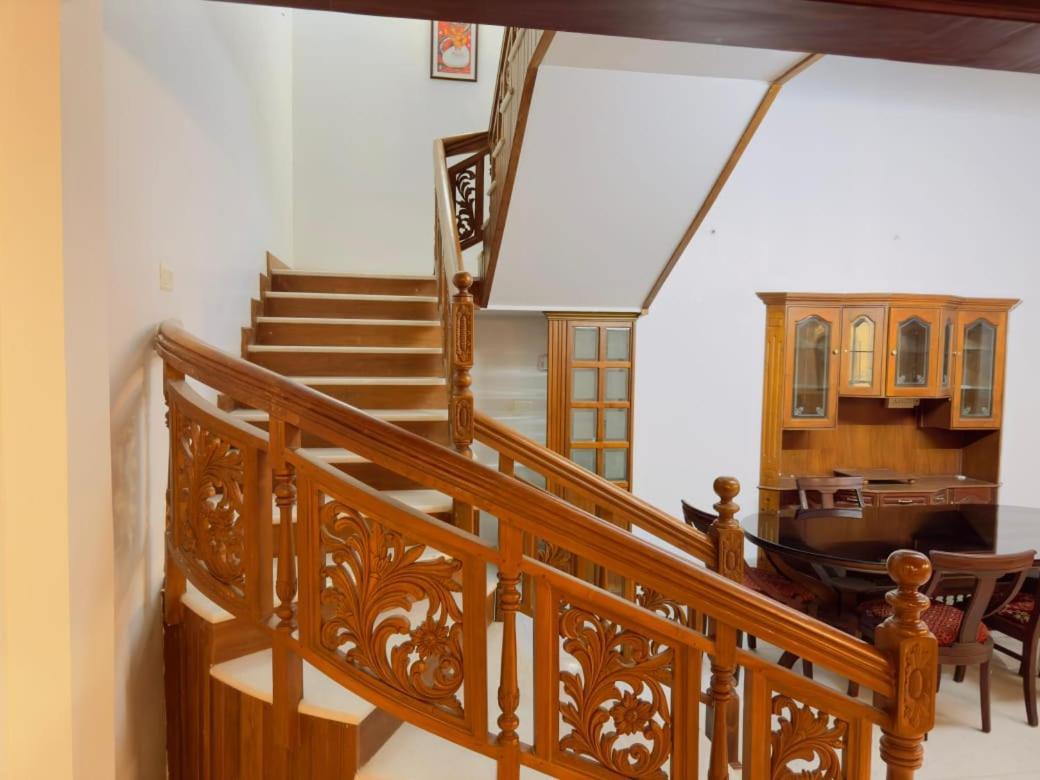 Dream Palace Alappuzha Exterior foto